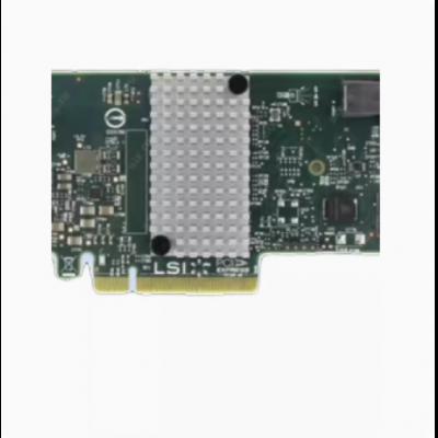博通SAS 9300-4i4e